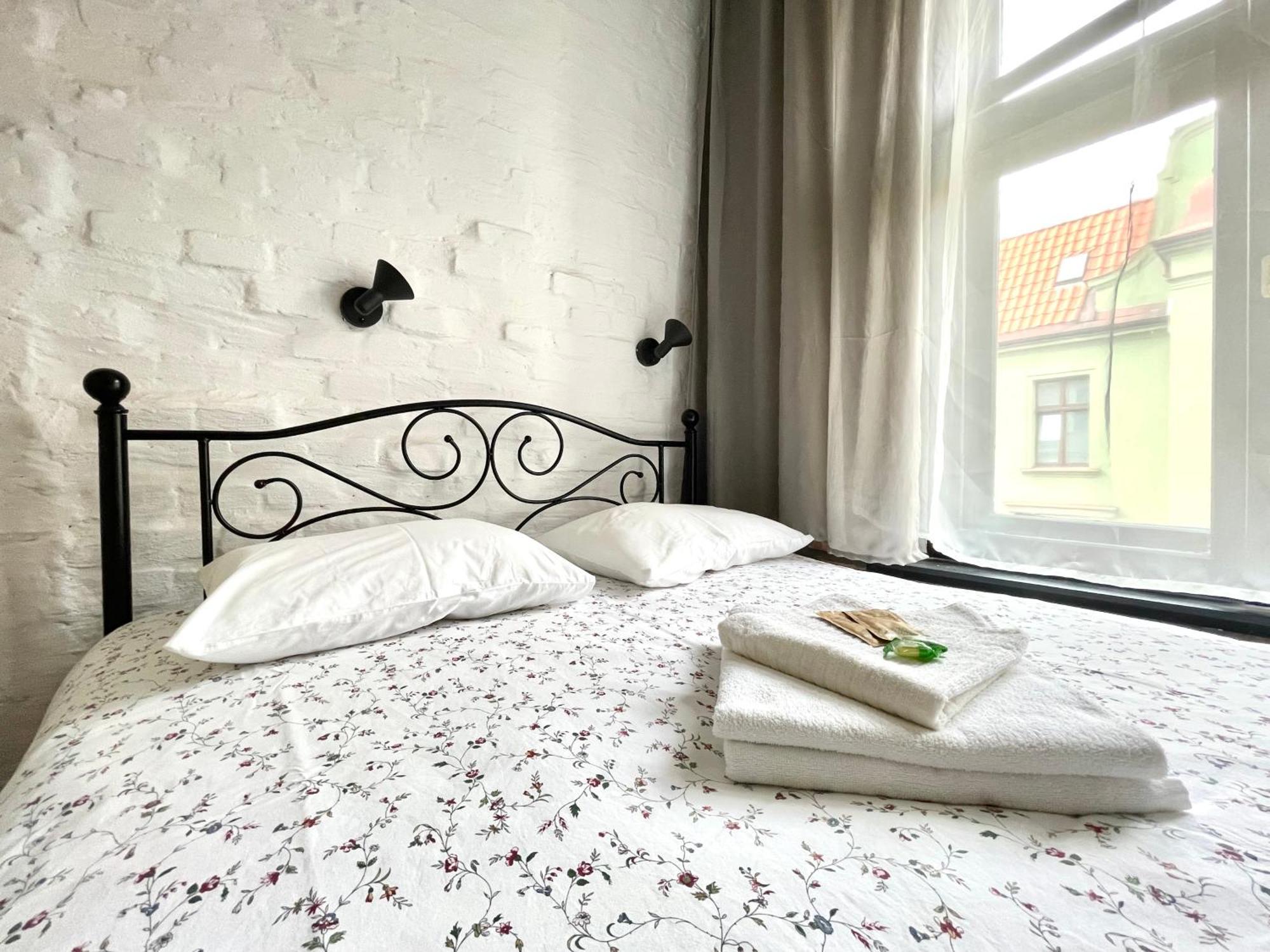 Copernicus Street Apartment - Broken Flowers And Twin Peaks Stary Toruń Eksteriør billede
